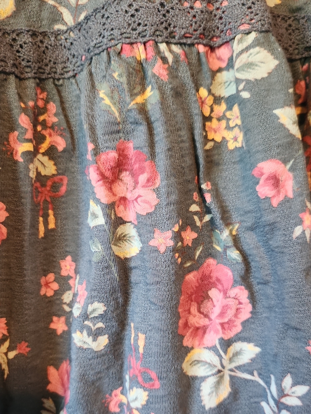 Modern Moments Gray Floral Dress - Picture 5 of 13
